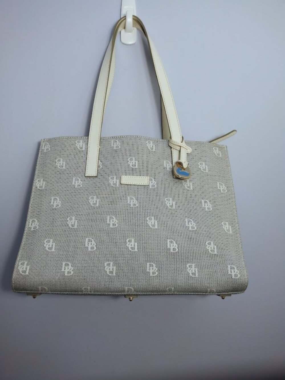 Dooney and Bourke Monogram Tote Satchel Shoulder Bag Blue Canvas Preppy - Picture 3 of 14